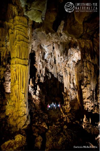 Vista de Cavernas de Leo, Amazonas, Perú